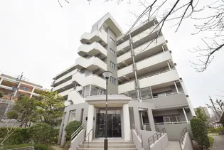 URアーベインルネス穴生の画像