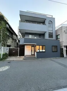 東京都江東区富岡1【マンション】の外観
