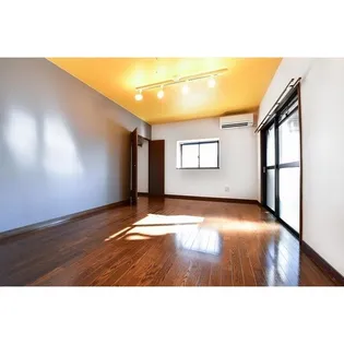 新屋敷壱番館【3階】の外観