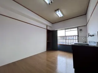 水間ビル【2階】の居間