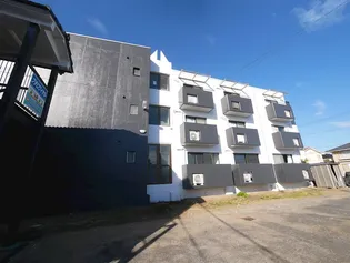 パレロワイヤル【1階】の外観