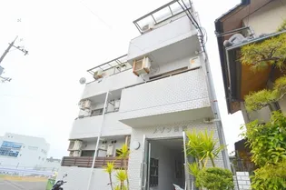 メゾン鹿籠【2階】の外観