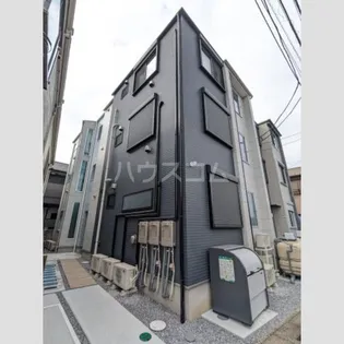 エスビーメゾン南鳩ケ谷【2階】の外観