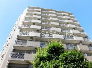 東京都世田谷区上北沢4【マンション】の外観