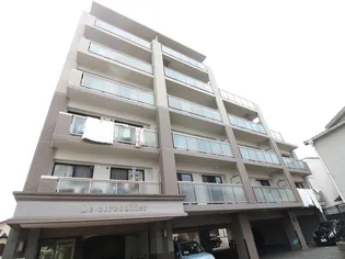 ル コルニュイエの画像