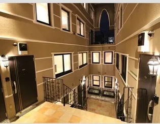 M A HILLS AKASAKAの画像