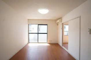 ネービーKの画像