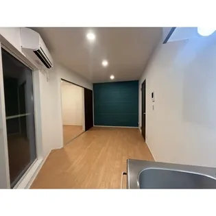 MOVE TSUKAMOTO【2階】の間取り