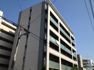 LAVIS(ラヴィ)【2階】の外観