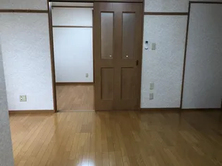 コーポ新星【1階】の居間