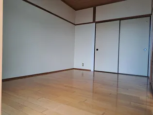 ハイツ高幸【2階】の内装