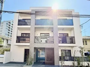 東京都渋谷区初台1【マンション】の外観