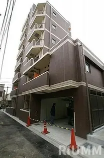 東京都新宿区西落合1【マンション】の外観