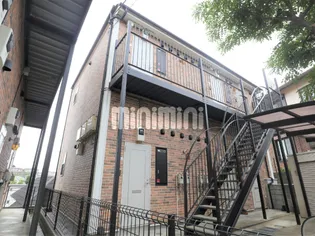 マカロン横濱中山【2階】の外観