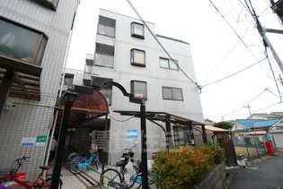 大阪府門真市垣内町【アパート】の外観