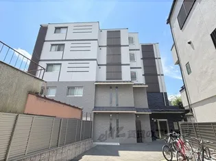 アドバンス京都北大路レフィナード【1階】の外観