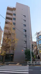 ルーブル神宮前【3階】の外観