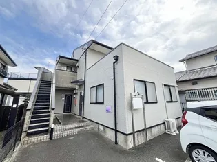 グランデージヴァン【1階】の外観