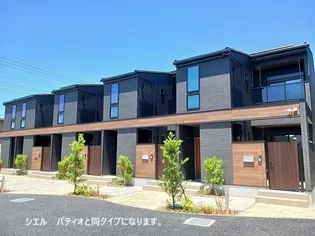 ひだまりガーデンテラスI【1階】の外観