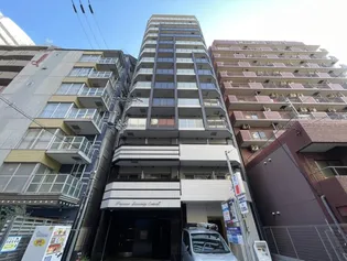 プレサンス三宮セントウエル【8階】の外観