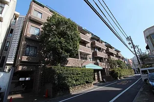 ガーデンハイツ代官山【1階】の外観