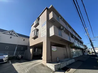 リバーサイド樫の木の画像