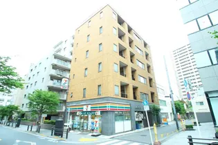 東京都千代田区富士見1【マンション】の外観