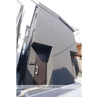 東京都新宿区市谷薬王寺町【一戸建】の外観
