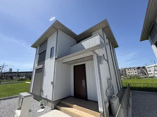 大阪府茨木市若草町【一戸建】の外観