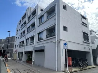 東京都中野区南台2【マンション】の外観