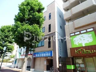 エッセンビルの画像