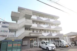 シャトル応神【4階】の外観