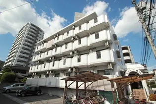 シャトー金口【1階】の外観