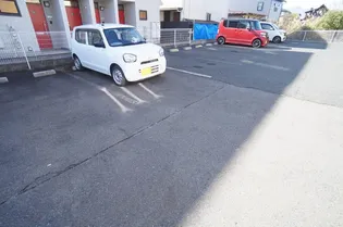 ウィスタリアJ【1階】の外観