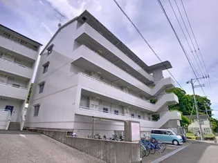 秋櫻館【3階】の外観