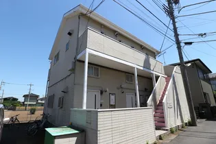 ピーチハウス【2階】の外観