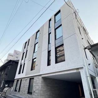 東京都新宿区西新宿4【マンション】の外観