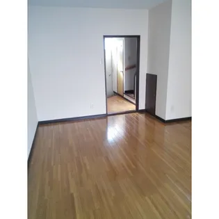 メゾン浪岡の居間