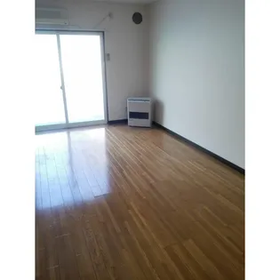 メゾン浪岡の居間