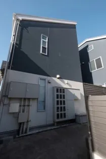 東京都新宿区西落合4【アパート】の外観