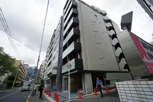 東京都中野区弥生町1【マンション】の外観