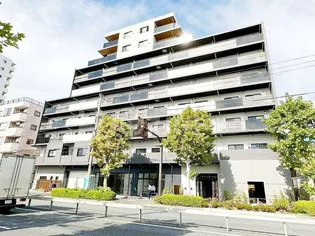 グラン ファムの画像