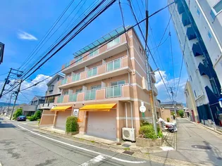 キャトルセゾンの画像