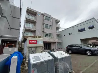 ノースコート18【1階】の外観