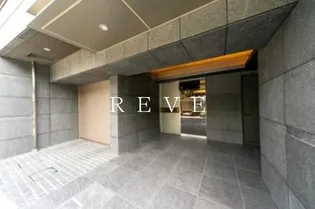 東京都新宿区市谷本村町【マンション】の外観