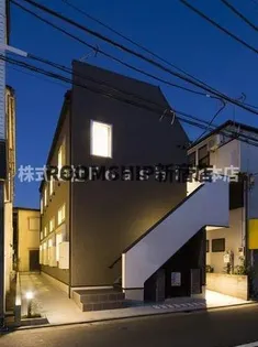 東京都江戸川区松島2【アパート】の外観