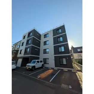 YS HIRAGISHIの画像