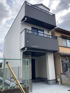 京都府京都市右京区嵯峨野有栖川町【一戸建】の外観