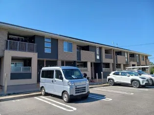 大阪府摂津市鳥飼西2【アパート】の外観