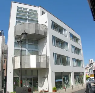 ホワイトクレスト【4階】の外観
